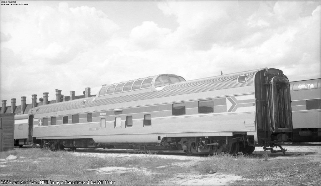 Amtrak Dome 4-4-4 Sleeper 9224